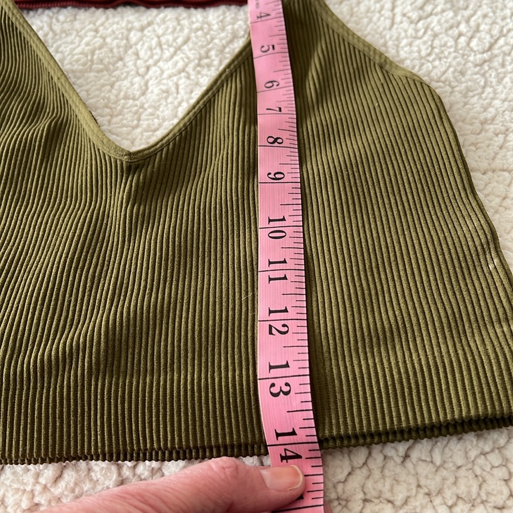 2 for 1 Ribbed Crop Tops - Picture 3 of 4